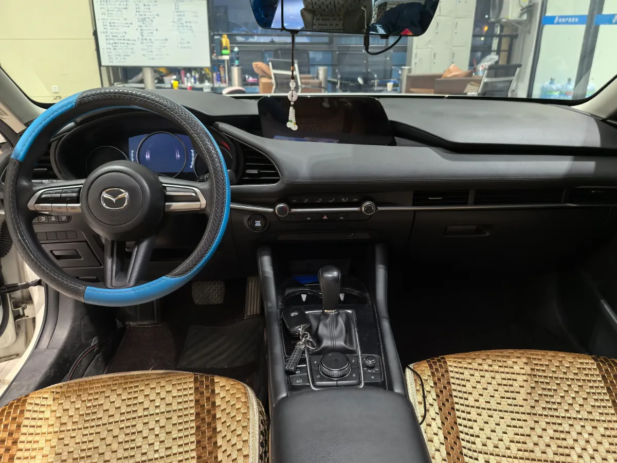 2020 Mazda 3 Axela 1.5L 117HP L4 6AT,autocango,china used car exporter,china ev exporter,chinese used car exporter,chinese used ev exporter