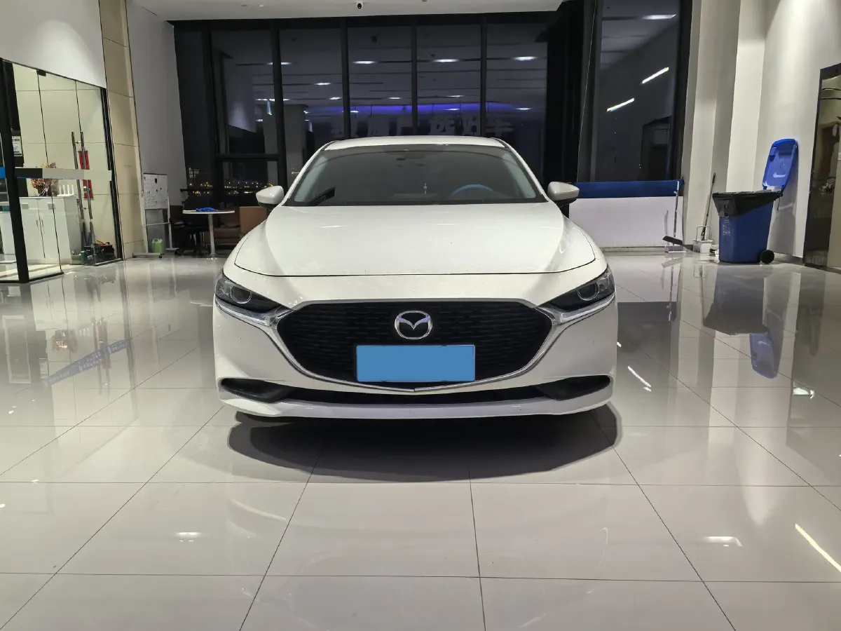 2020 Mazda 3 Axela 1.5L 117HP L4 6AT,autocango,china used car exporter,china ev exporter,chinese used car exporter,chinese used ev exporter