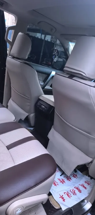 2019 Land Rover Range Rover Velar 2.0T 300HP L4 8AT,autocango,china used car exporter,china ev exporter,chinese used car exporter,chinese used ev exporter