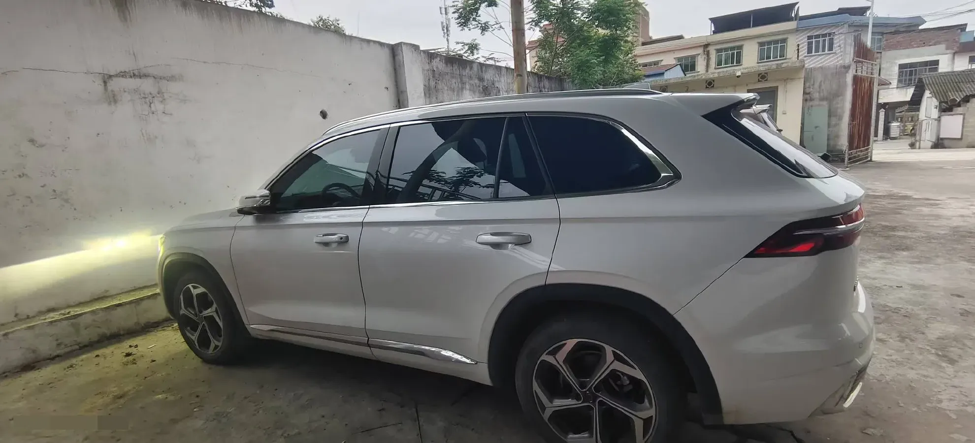 2021 Geely Monjaro 2.0T 218HP L4 7DCT,autocango,china used car exporter,china ev exporter,chinese used car exporter,chinese used ev exporter