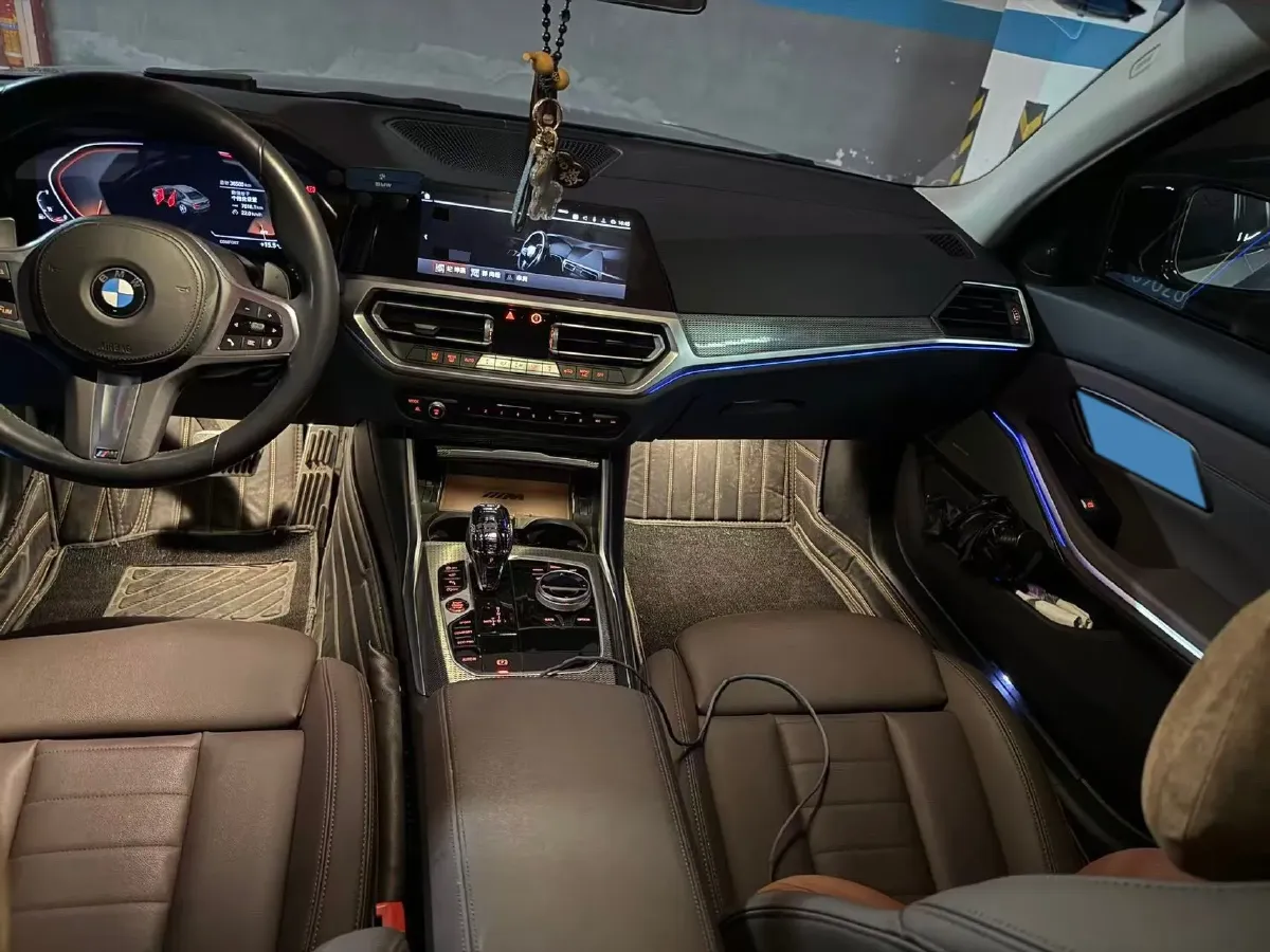 2021 BMW 3 Series 2.0T 184HP L4 8AT,autocango,china used car exporter,china ev exporter,chinese used car exporter,chinese used ev exporter