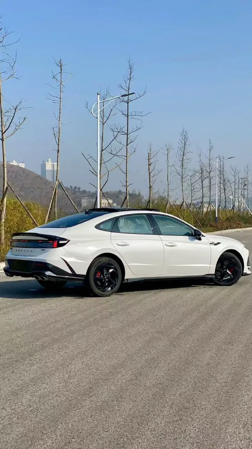 2024 Hyundai Sonata 2.0T 250HP L4 8AT,autocango,china used car exporter,china ev exporter,chinese used car exporter,chinese used ev exporter