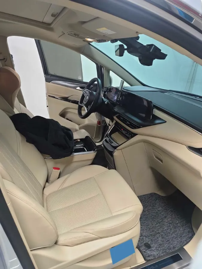 2025 Buick GL8 1.5T 180HP L4 2DHT PHEV,autocango,china used car exporter,china ev exporter,chinese used car exporter,chinese used ev exporter