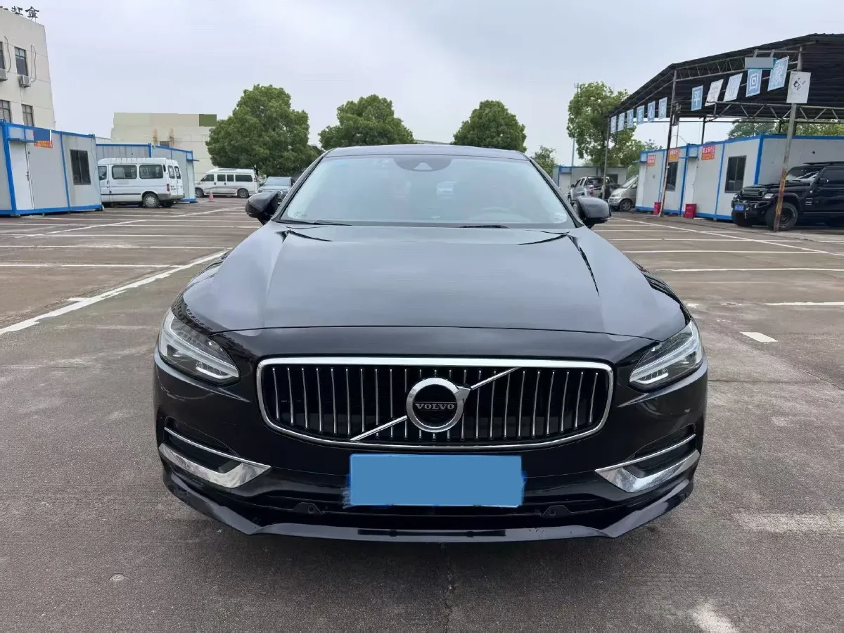 2020 Volvo S90 2.0T 254HP L4 8AT,autocango,china used car exporter,china ev exporter,chinese used car exporter,chinese used ev exporter