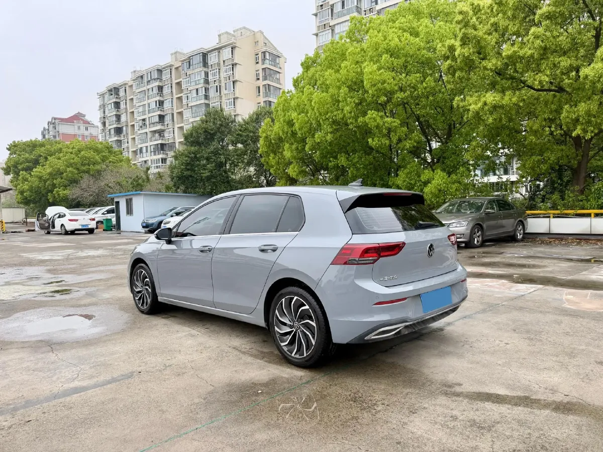 2023 Volkswagen Golf 1.4T 150HP L4 7DCT,autocango,china used car exporter,china ev exporter,chinese used car exporter,chinese used ev exporter