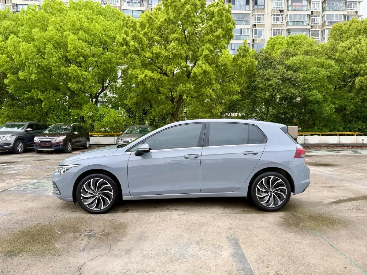 2023 Volkswagen Golf 1.4T 150HP L4 7DCT,autocango,china used car exporter,china ev exporter,chinese used car exporter,chinese used ev exporter