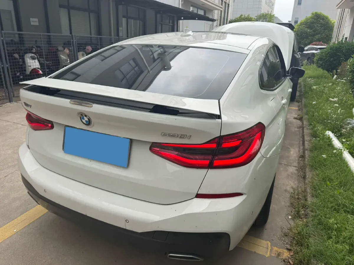 2022 BMW 6 Series GT 2.0T 245HP L4 8AT,autocango,china used car exporter,china ev exporter,chinese used car exporter,chinese used ev exporter