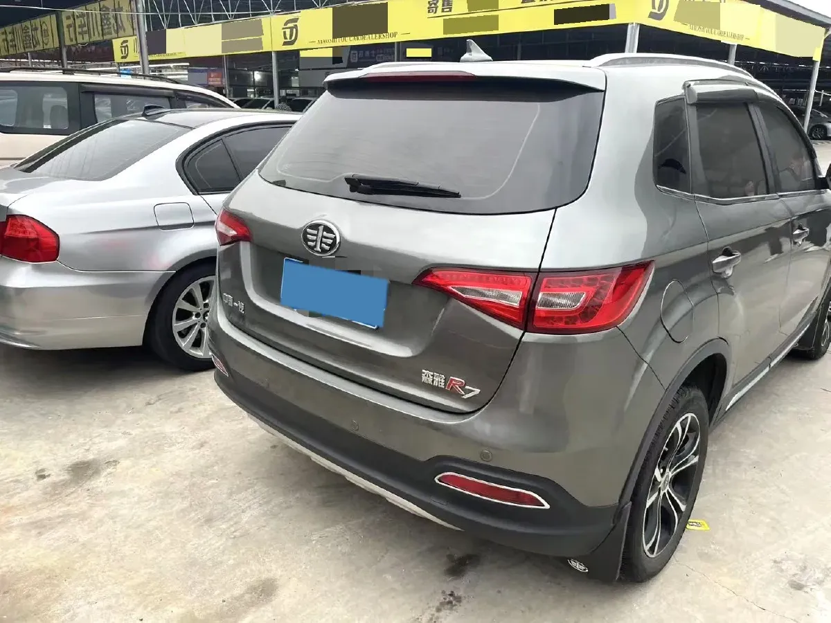 2016 FAW Senia R7 1.6L 116HP L4 5MT,autocango,china used car exporter,china ev exporter,chinese used car exporter,chinese used ev exporter