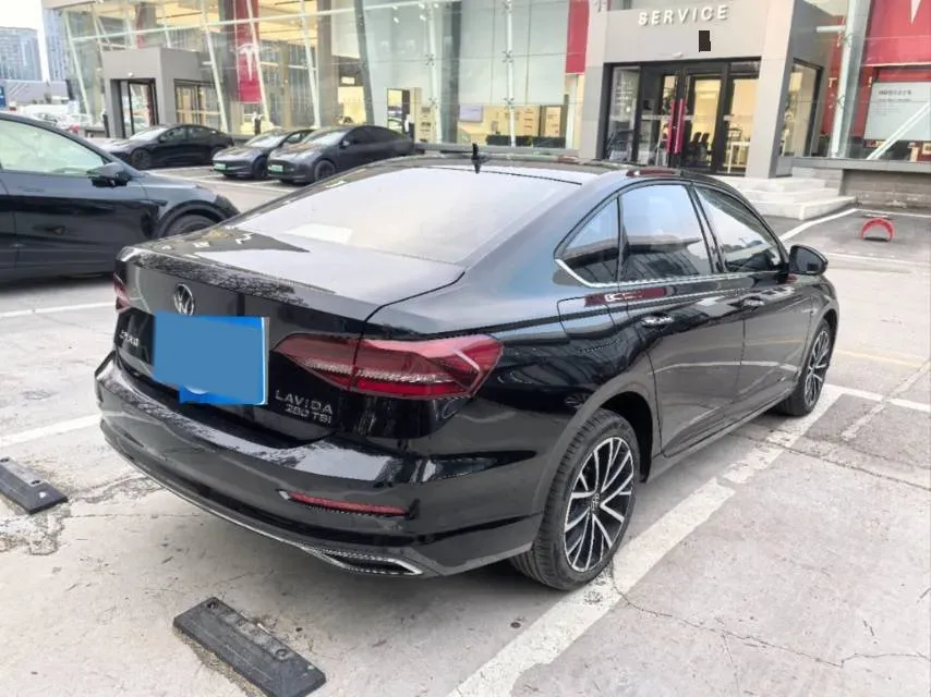 2022 Volkswagen T-Roc 1.4T 150HP L4 7DCT,autocango,china used car exporter,china ev exporter,chinese used car exporter,chinese used ev exporter