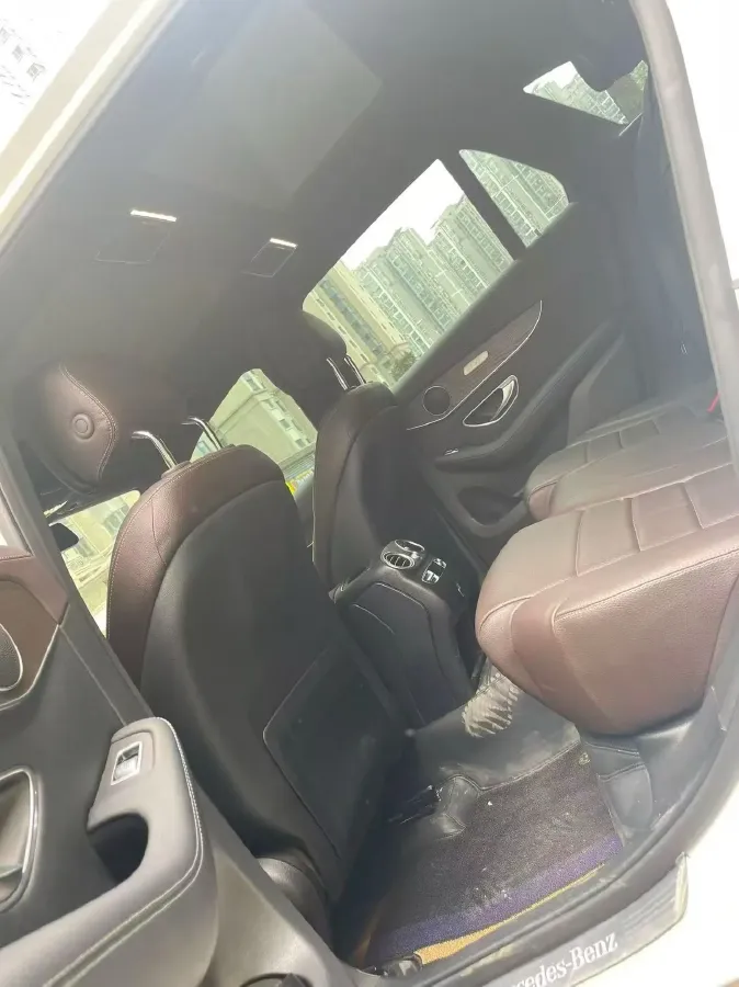 2022 Mercedes-Benz GLC Class 2.0T 197HP L4 9AT,autocango,china used car exporter,china ev exporter,chinese used car exporter,chinese used ev exporter