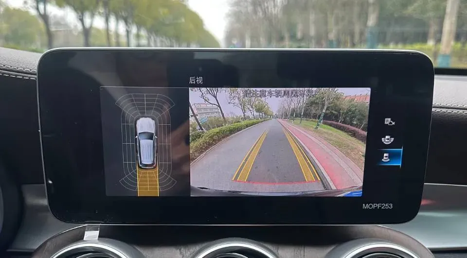 2021 Mercedes-Benz GLC Class 2.0T 197HP L4 9AT,autocango,china used car exporter,china ev exporter,chinese used car exporter,chinese used ev exporter