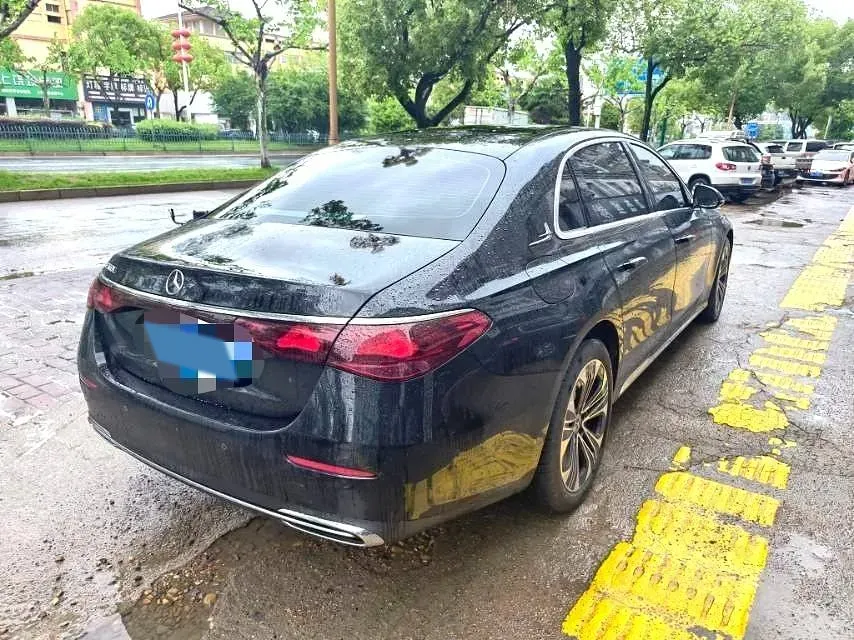 2025 Mercedes-Benz E Class 2.0T 258HP L4 9AT,autocango,china used car exporter,china ev exporter,chinese used car exporter,chinese used ev exporter