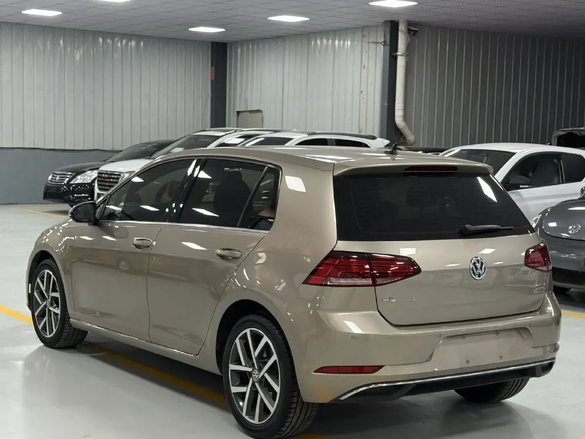 2020 Volkswagen Golf 1.4T 150HP L4 7DCT,autocango,china used car exporter,china ev exporter,chinese used car exporter,chinese used ev exporter