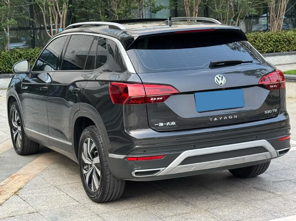 2022 Volkswagen Tayron 2.0T 186HP L4 7DCT,autocango,china used car exporter,china ev exporter,chinese used car exporter,chinese used ev exporter
