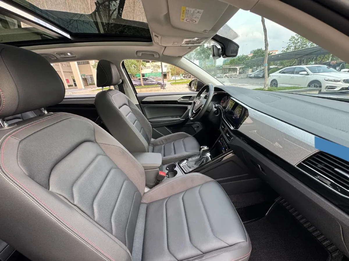 2022 Volkswagen Tayron 2.0T 186HP L4 7DCT,autocango,china used car exporter,china ev exporter,chinese used car exporter,chinese used ev exporter