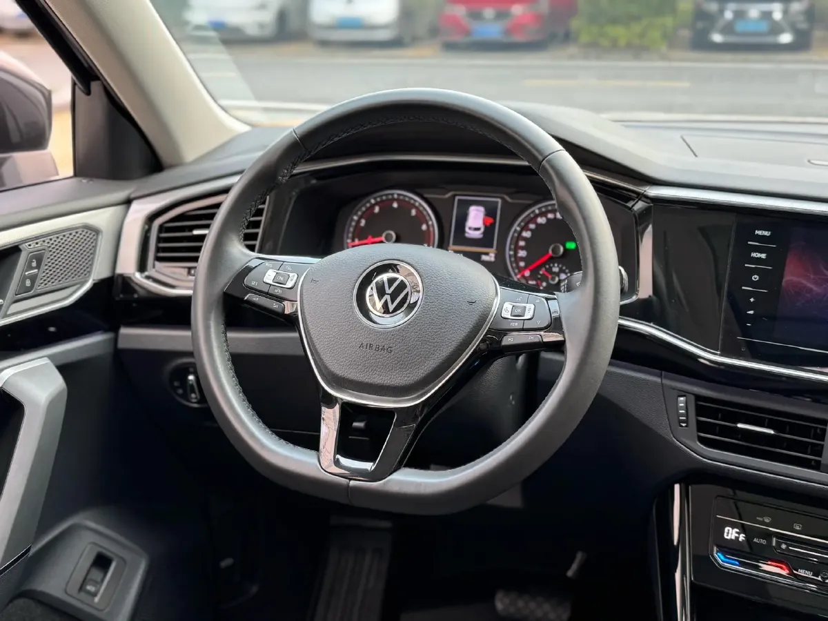 2022 Volkswagen Tayron 2.0T 186HP L4 7DCT,autocango,china used car exporter,china ev exporter,chinese used car exporter,chinese used ev exporter