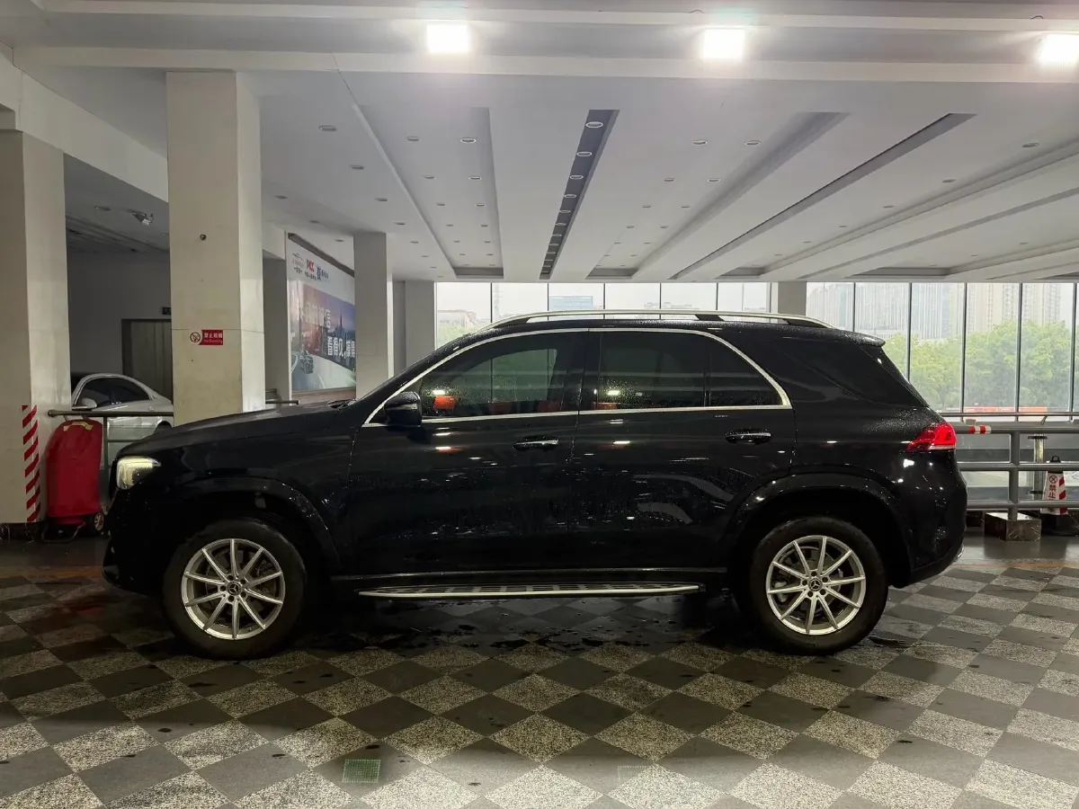 2020 Mercedes-Benz GLE Class 2.0T 258HP L4 9AT,autocango,china used car exporter,china ev exporter,chinese used car exporter,chinese used ev exporter