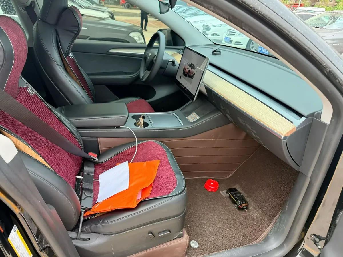 2022 Tesla Model Y BEV 60KWH,autocango,china used car exporter,china ev exporter,chinese used car exporter,chinese used ev exporter