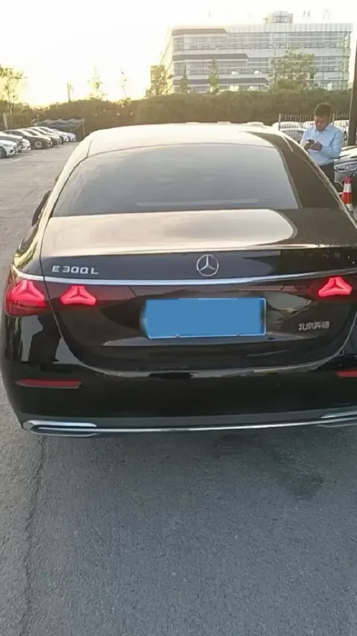 2025 Mercedes-Benz E Class 2.0T 258HP L4 9AT,autocango,china used car exporter,china ev exporter,chinese used car exporter,chinese used ev exporter