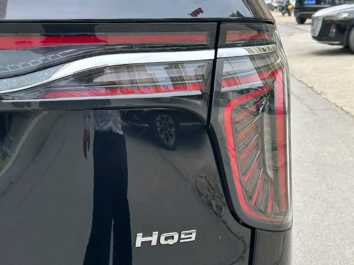 2023 HongQi HQ9 2.0T 252HP L4 8AT,autocango,china used car exporter,china ev exporter,chinese used car exporter,chinese used ev exporter