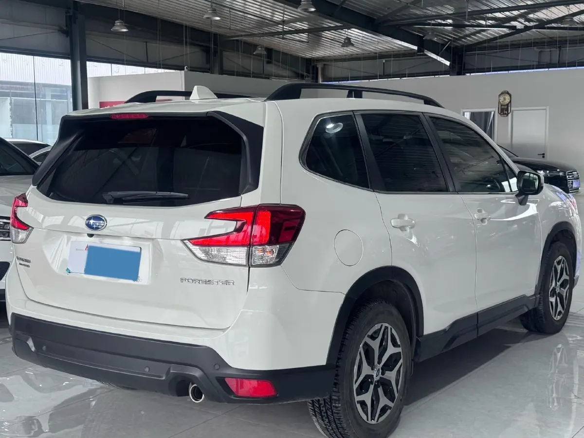 2021 Subaru Forester 2.0L 154HP H4 CVT,autocango,china used car exporter,china ev exporter,chinese used car exporter,chinese used ev exporter