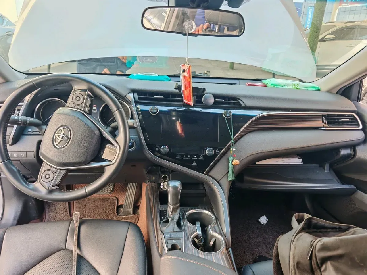2019 Toyota Camry 2.5L 209HP L4 8AT,autocango,china used car exporter,china ev exporter,chinese used car exporter,chinese used ev exporter