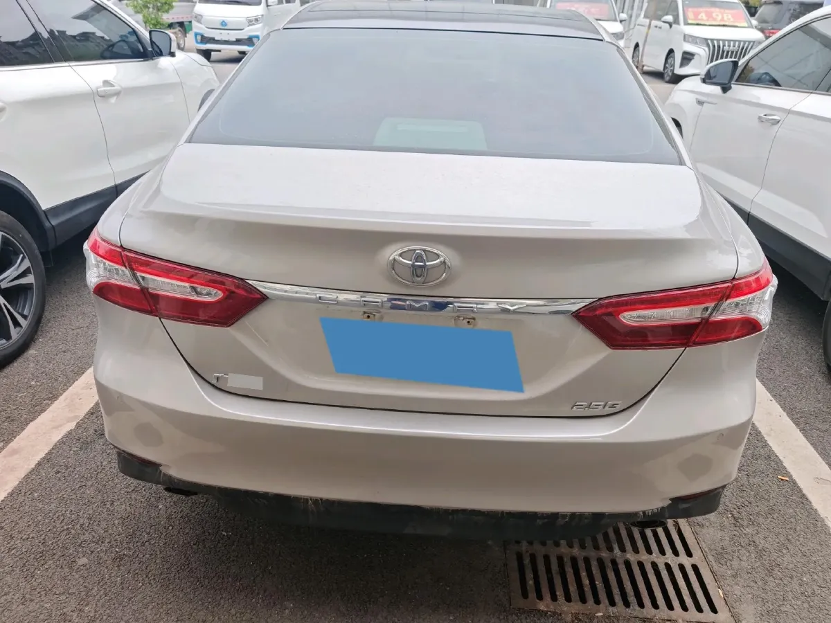 2019 Toyota Camry 2.5L 209HP L4 8AT,autocango,china used car exporter,china ev exporter,chinese used car exporter,chinese used ev exporter