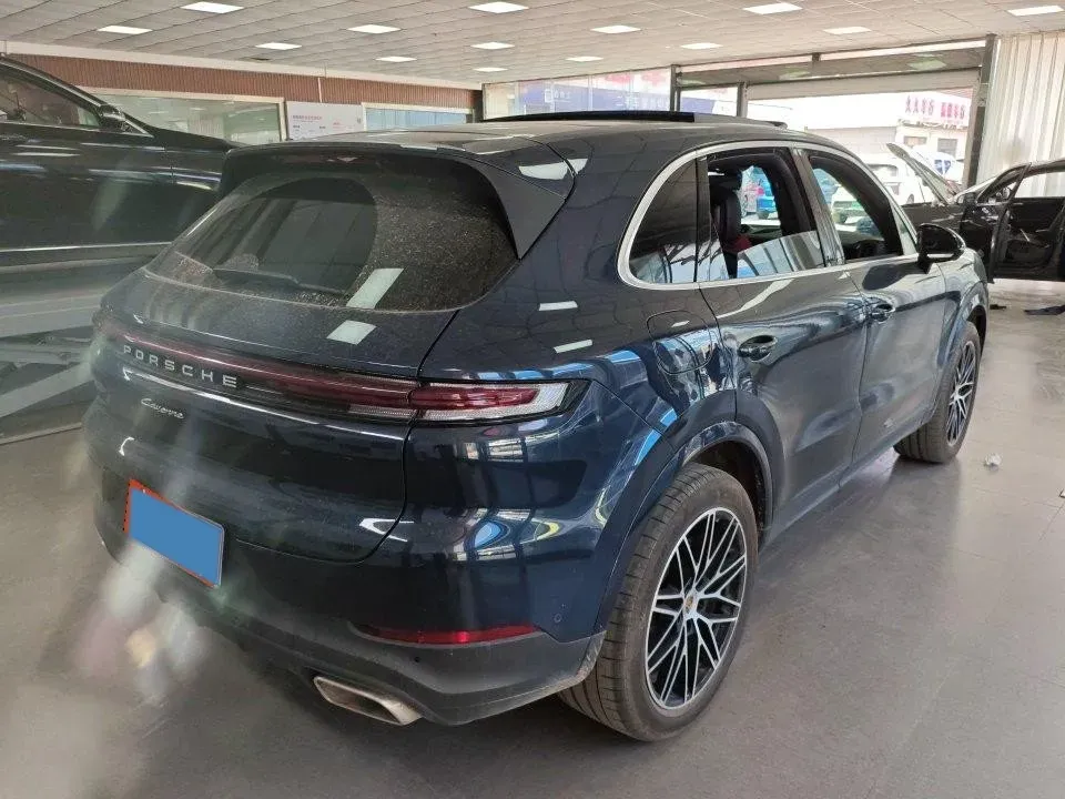 2024 Porsche Cayenne 3.0T 354HP V6 8AT,autocango,china used car exporter,china ev exporter,chinese used car exporter,chinese used ev exporter