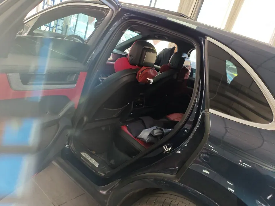 2024 Porsche Cayenne 3.0T 354HP V6 8AT,autocango,china used car exporter,china ev exporter,chinese used car exporter,chinese used ev exporter