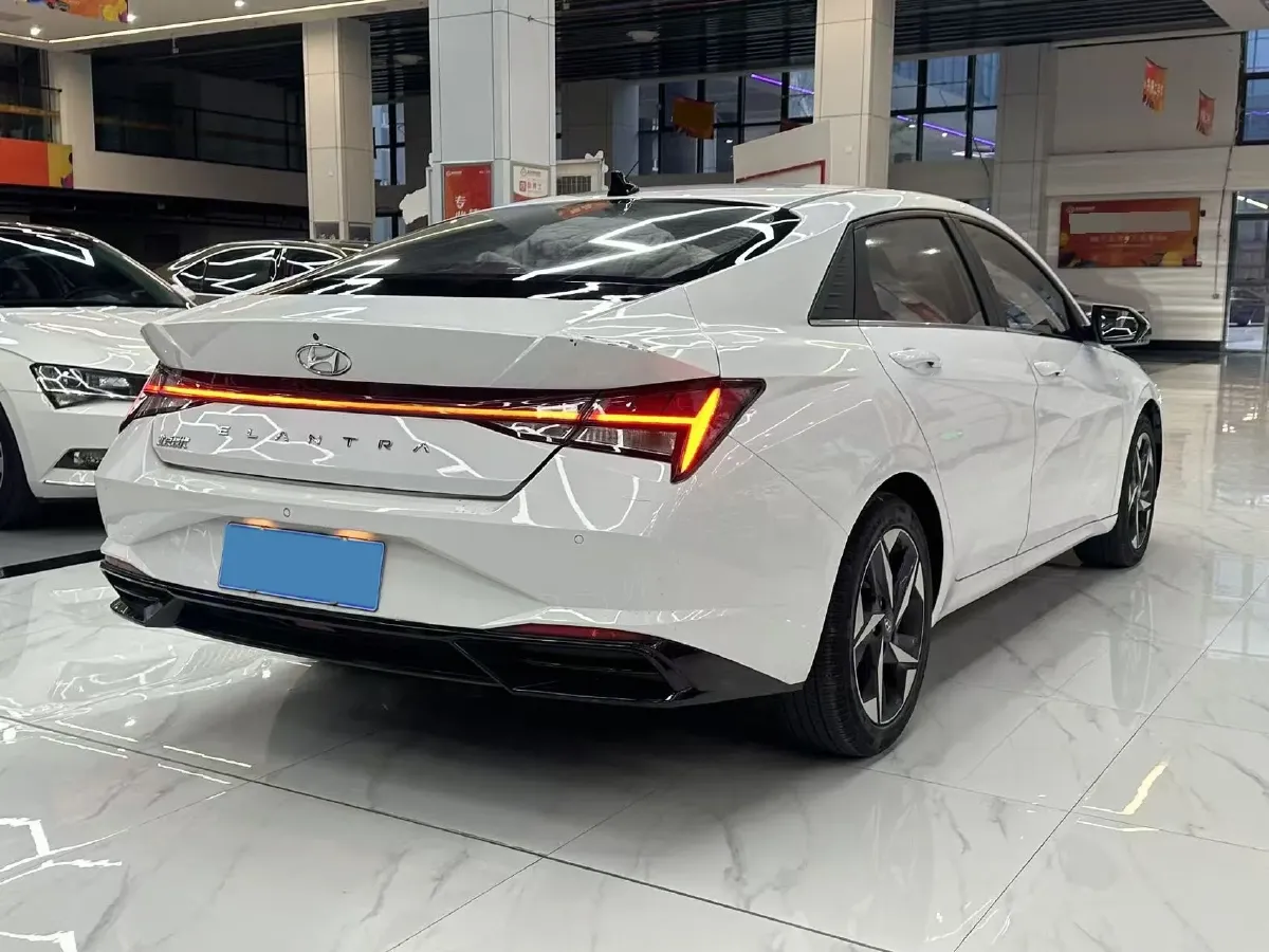 2021 Hyundai Elantra 1.5L 115HP L4 CVT,autocango,china used car exporter,china ev exporter,chinese used car exporter,chinese used ev exporter