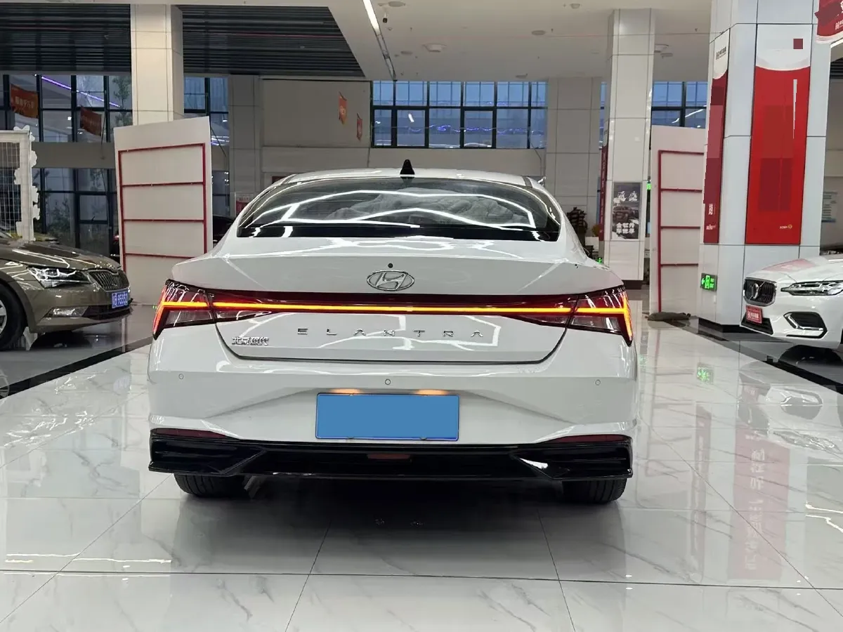 2021 Hyundai Elantra 1.5L 115HP L4 CVT,autocango,china used car exporter,china ev exporter,chinese used car exporter,chinese used ev exporter