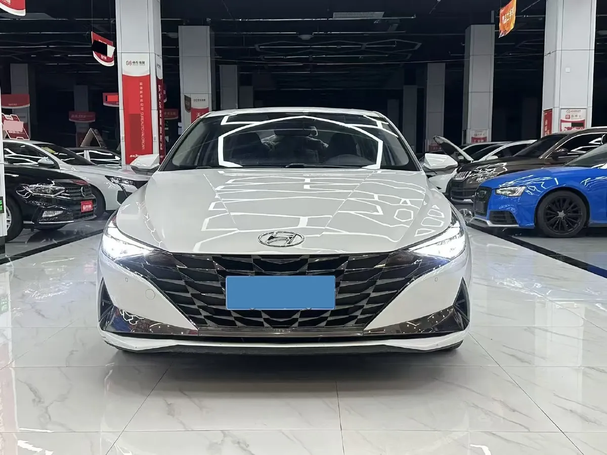 2021 Hyundai Elantra 1.5L 115HP L4 CVT,autocango,china used car exporter,china ev exporter,chinese used car exporter,chinese used ev exporter
