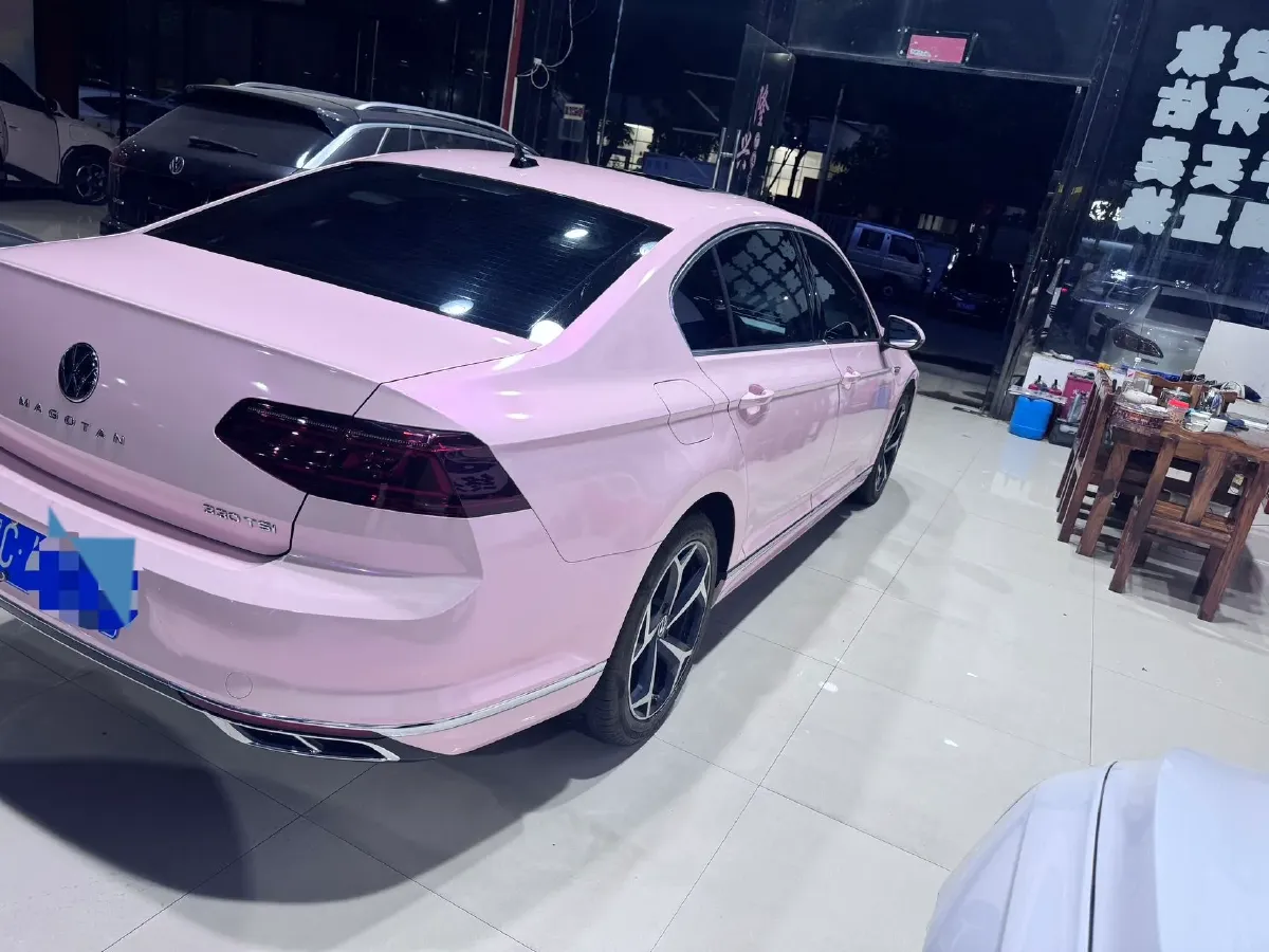 2023 Volkswagen Magotan 2.0T 186HP L4 7DCT,autocango,china used car exporter,china ev exporter,chinese used car exporter,chinese used ev exporter