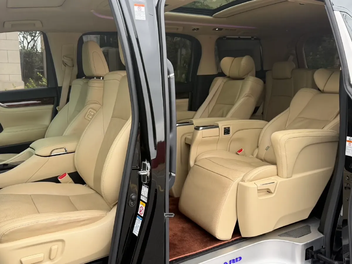 2019 Toyota Alphard 2.5L 117HP L4 E-CVT Hybrid,autocango,china used car exporter,china ev exporter,chinese used car exporter,chinese used ev exporter