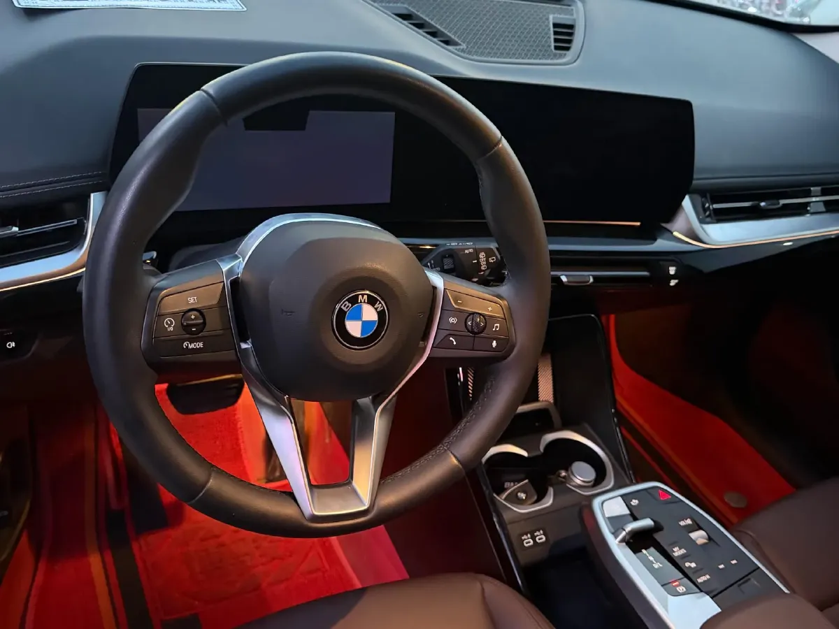 2024 BMW X1 2.0T 204HP L4 7DCT,autocango,china used car exporter,china ev exporter,chinese used car exporter,chinese used ev exporter