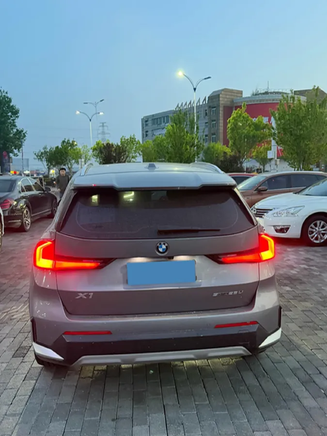 2024 BMW X1 2.0T 204HP L4 7DCT,autocango,china used car exporter,china ev exporter,chinese used car exporter,chinese used ev exporter