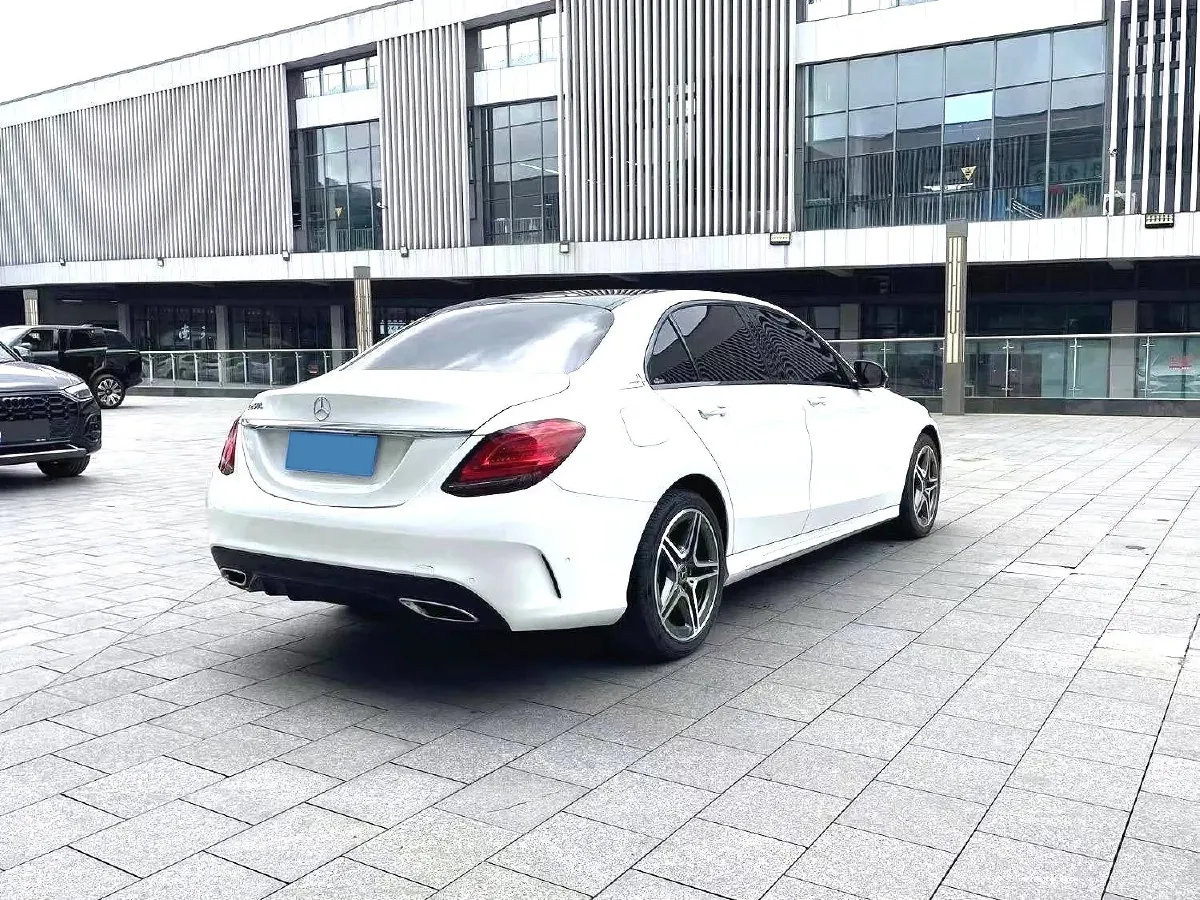 2021 Mercedes-Benz C Class 1.5T 184HP L4 9AT,autocango,china used car exporter,china ev exporter,chinese used car exporter,chinese used ev exporter