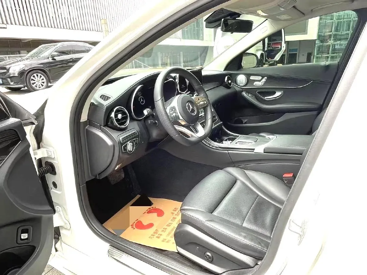 2021 Mercedes-Benz C Class 1.5T 184HP L4 9AT,autocango,china used car exporter,china ev exporter,chinese used car exporter,chinese used ev exporter