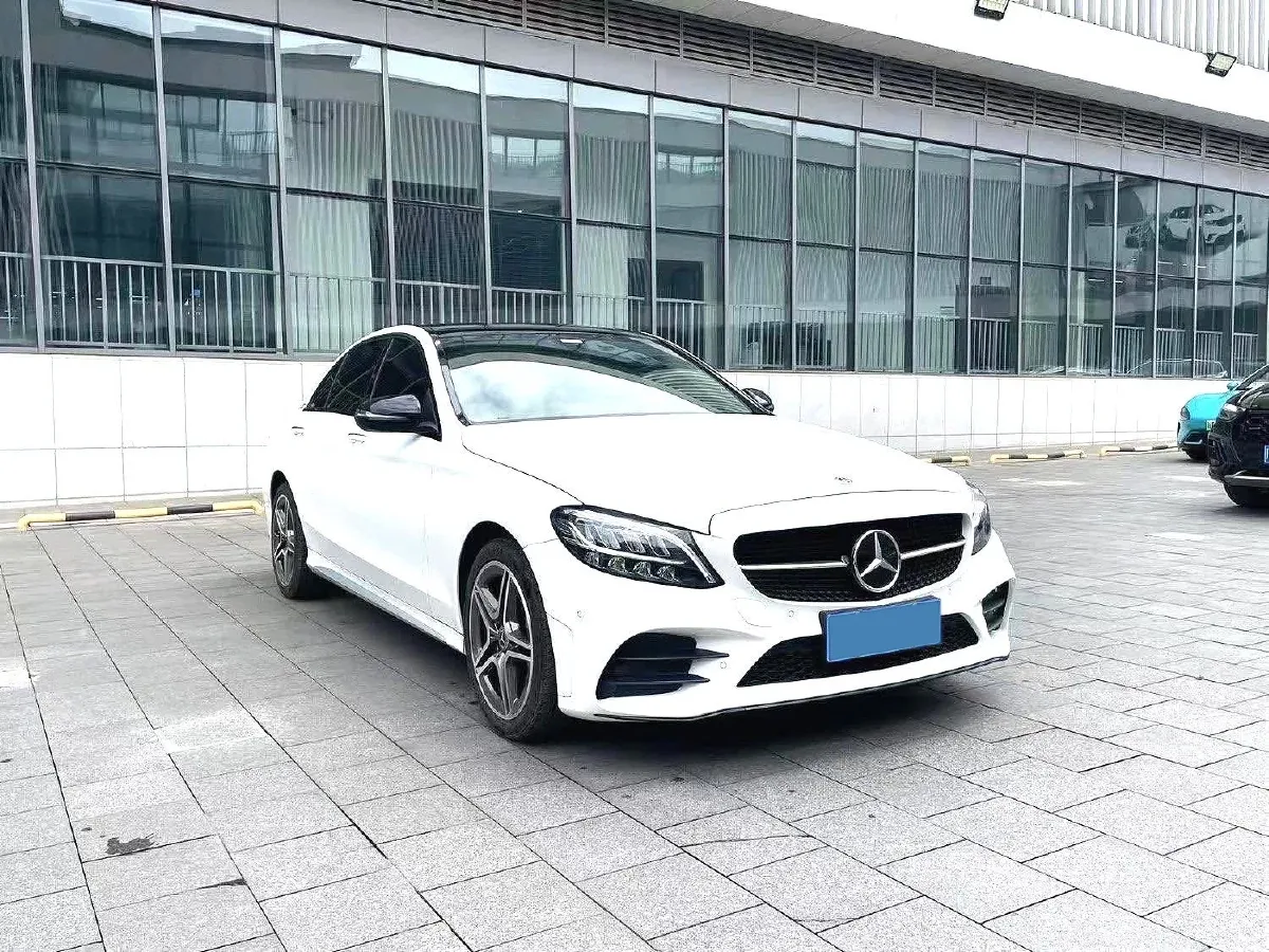 2021 Mercedes-Benz C Class 1.5T 184HP L4 9AT,autocango,china used car exporter,china ev exporter,chinese used car exporter,chinese used ev exporter