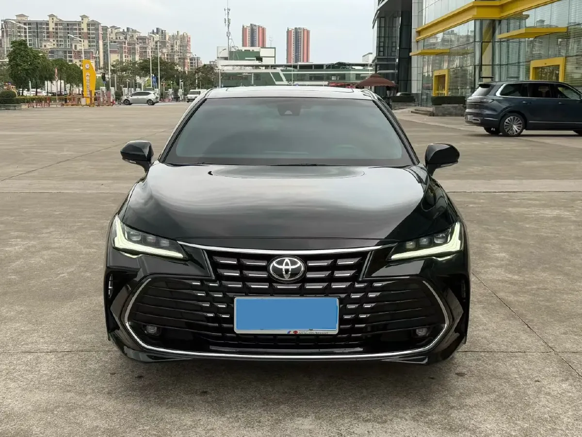 2023 Toyota Avalon 2.0L 177HP L4 CVT,autocango,china used car exporter,china ev exporter,chinese used car exporter,chinese used ev exporter