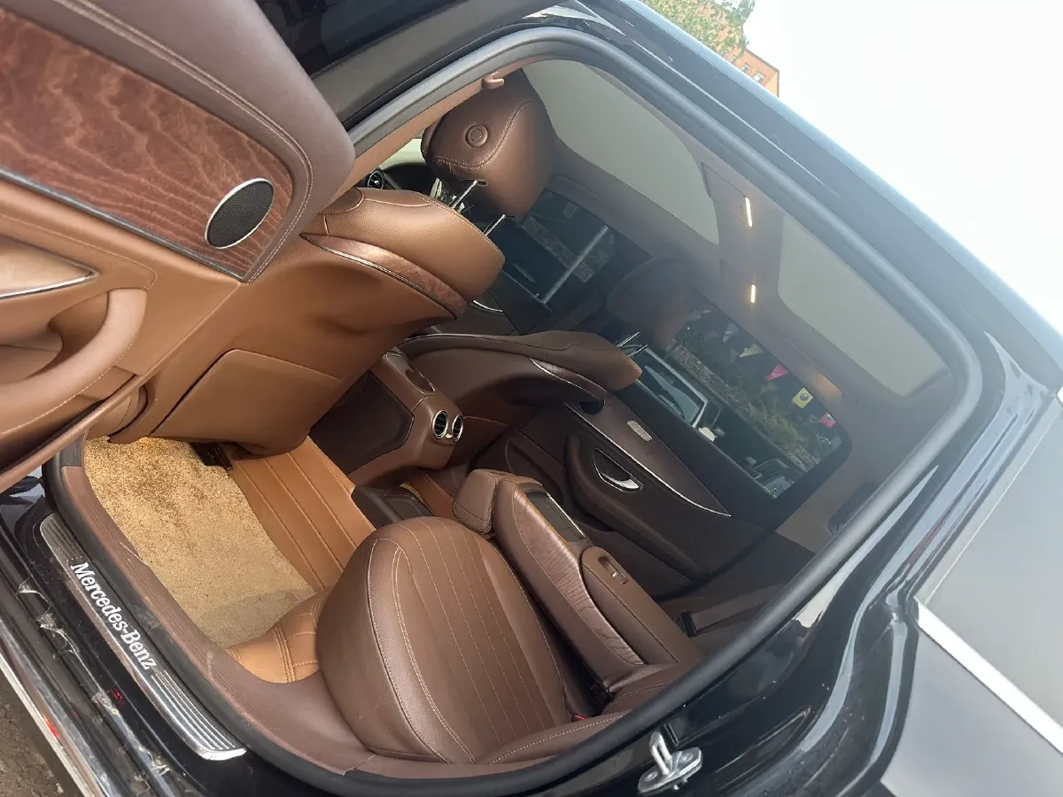 2020 Mercedes-Benz E Class 1.5T 184HP L4 9AT,autocango,china used car exporter,china ev exporter,chinese used car exporter,chinese used ev exporter