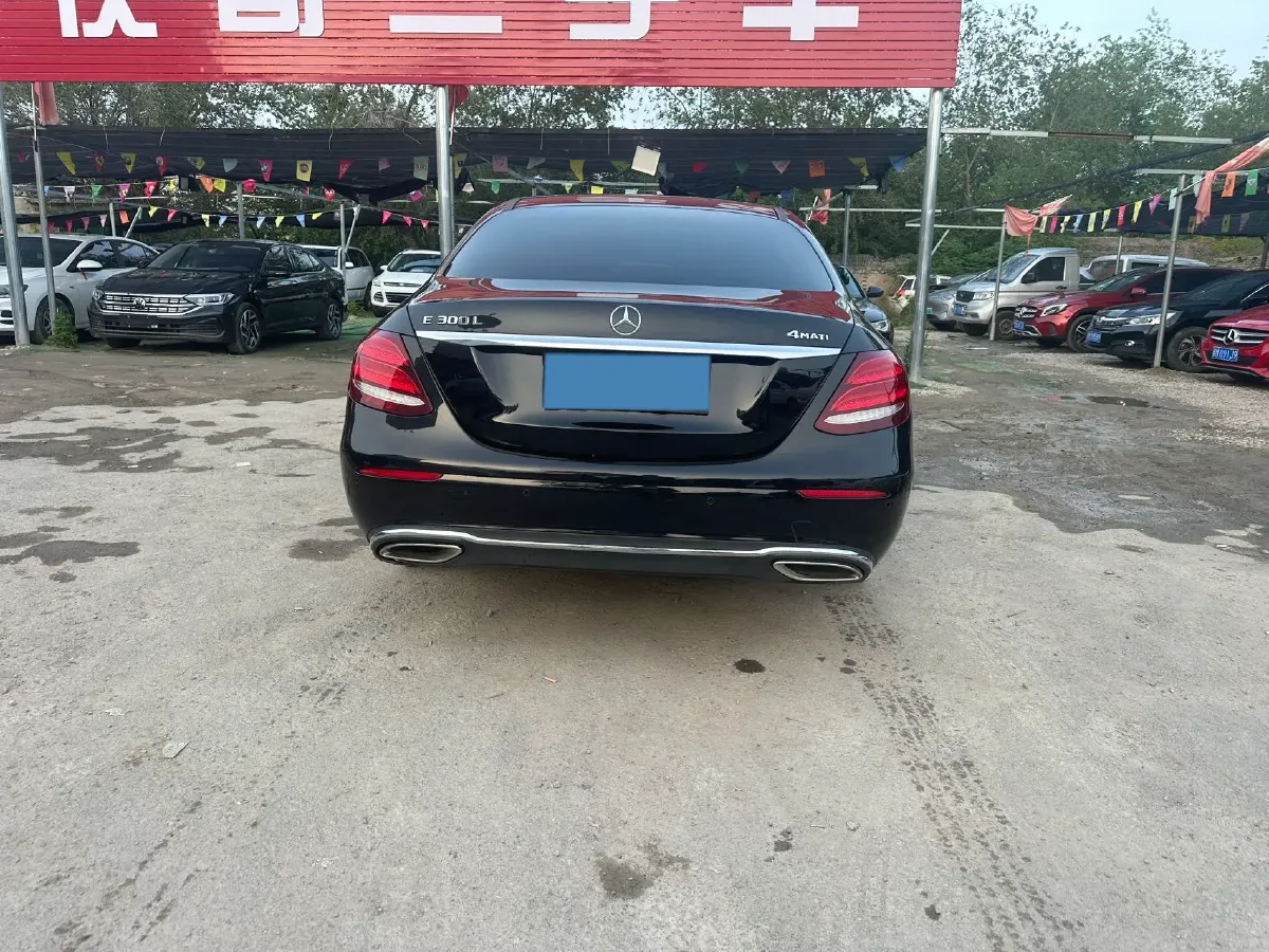 2020 Mercedes-Benz E Class 1.5T 184HP L4 9AT,autocango,china used car exporter,china ev exporter,chinese used car exporter,chinese used ev exporter
