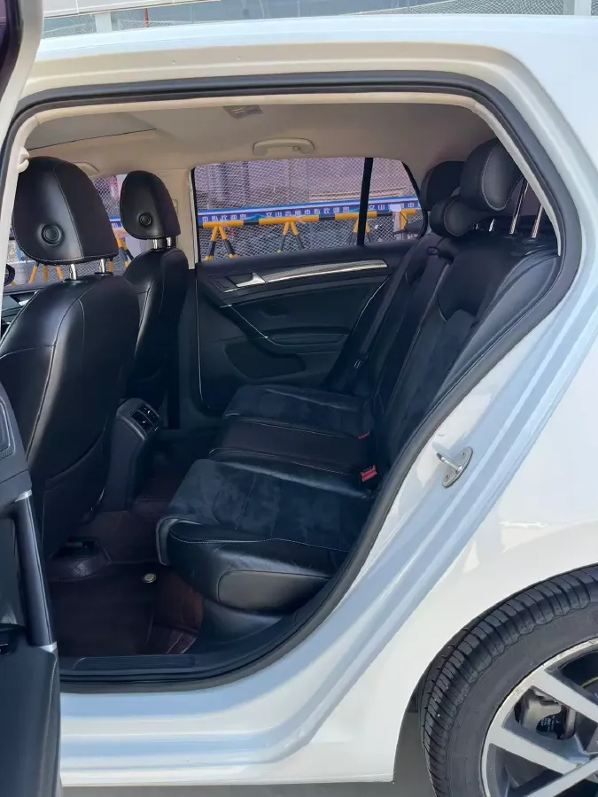 2018 Volkswagen Golf 1.4T 131HP L4 7DCT,autocango,china used car exporter,china ev exporter,chinese used car exporter,chinese used ev exporter