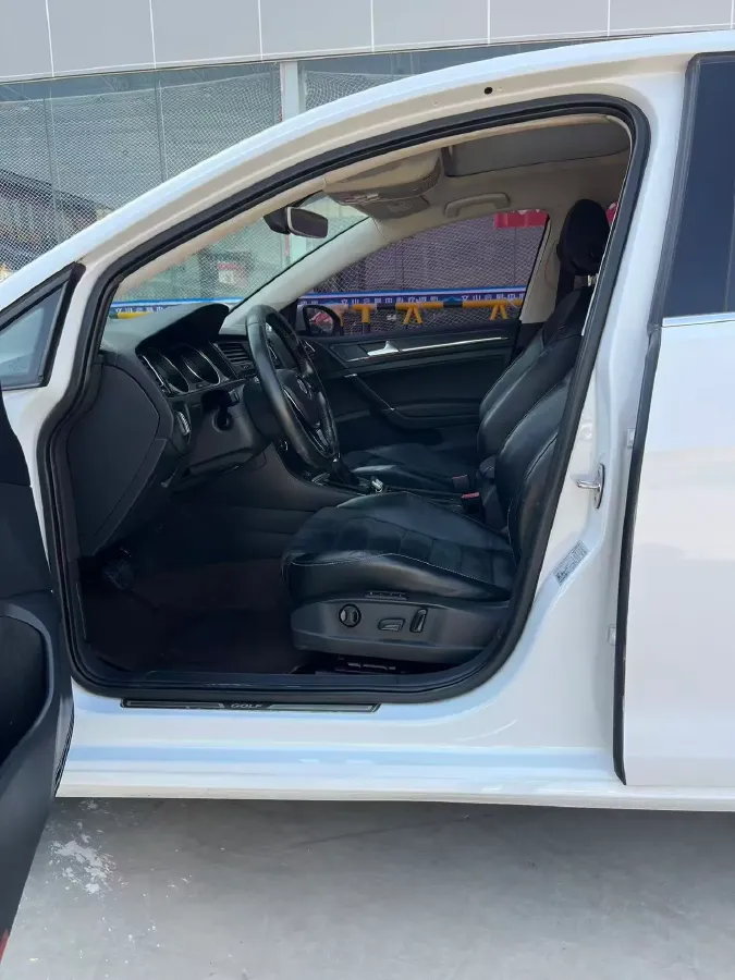 2018 Volkswagen Golf 1.4T 131HP L4 7DCT,autocango,china used car exporter,china ev exporter,chinese used car exporter,chinese used ev exporter