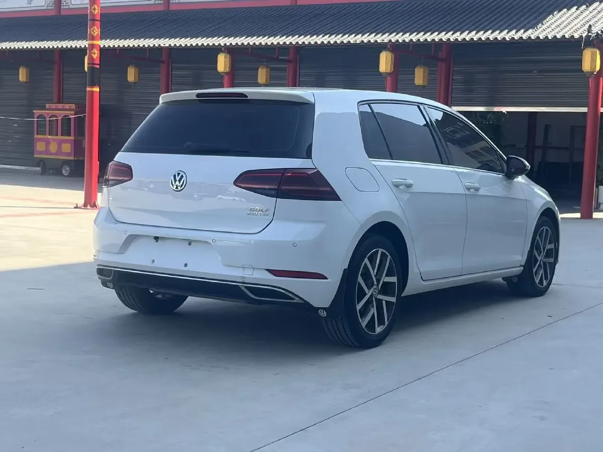 2018 Volkswagen Golf 1.4T 131HP L4 7DCT,autocango,china used car exporter,china ev exporter,chinese used car exporter,chinese used ev exporter
