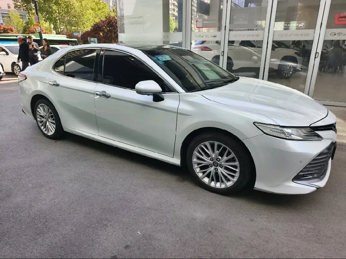 2018 Toyota Camry 2.5L 209HP L4 8AT,autocango,china used car exporter,china ev exporter,chinese used car exporter,chinese used ev exporter
