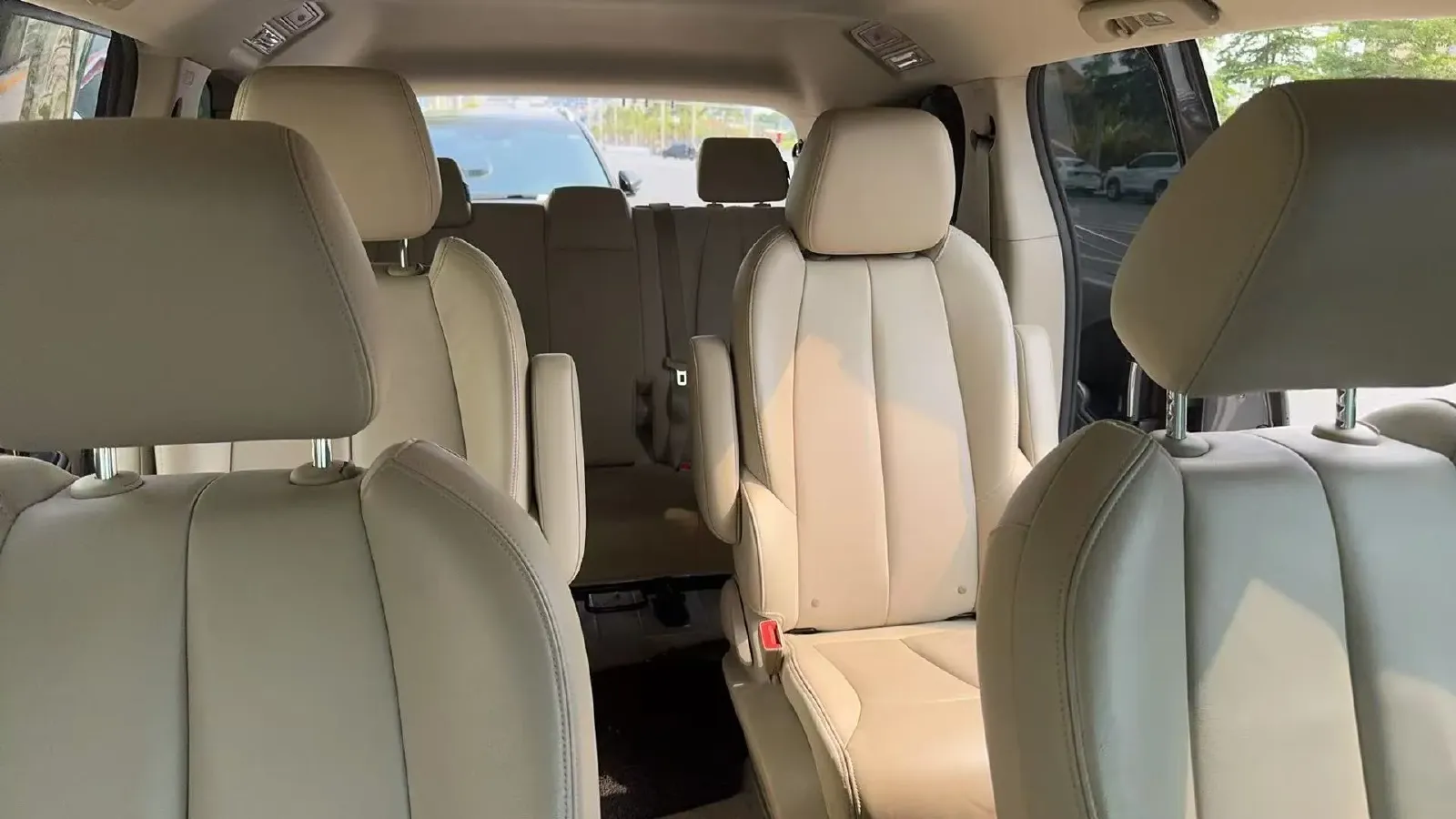 2018 Buick GL8 2.0T 260HP L4 6AT,autocango,china used car exporter,china ev exporter,chinese used car exporter,chinese used ev exporter