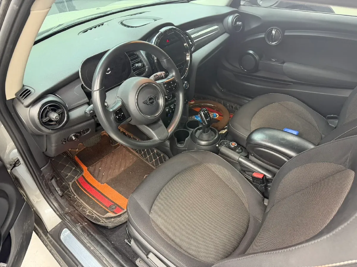 2022 MINI MINI 1.5T 102HP L3 7DCT,autocango,china used car exporter,china ev exporter,chinese used car exporter,chinese used ev exporter