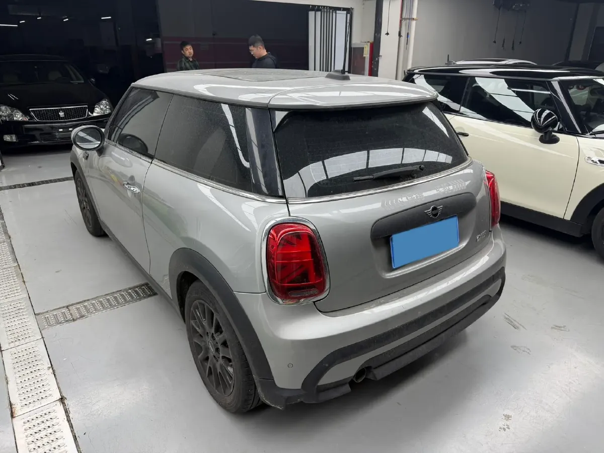 2022 MINI MINI 1.5T 102HP L3 7DCT,autocango,china used car exporter,china ev exporter,chinese used car exporter,chinese used ev exporter
