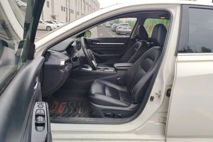 2021 Nissan Teana 2.0L 156HP L4 CVT,autocango,china used car exporter,china ev exporter,chinese used car exporter,chinese used ev exporter